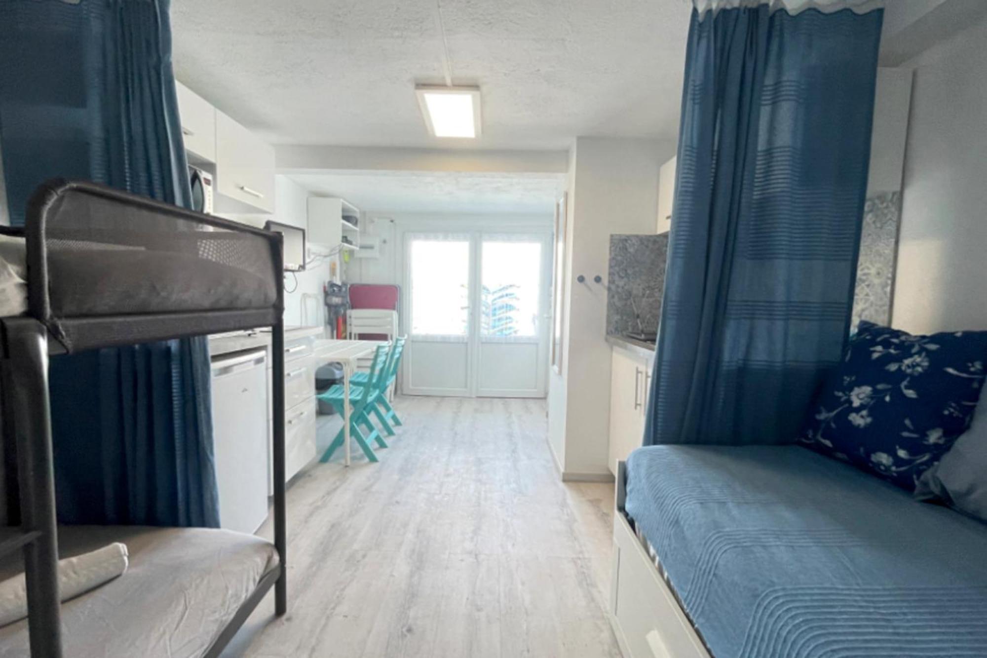 Le Vrai Cabanon De La Pointe Rouge * Marseille
